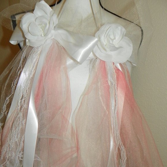 Handmade Other - 5 White Flower Lace Pink Wedding Pew Party Decor